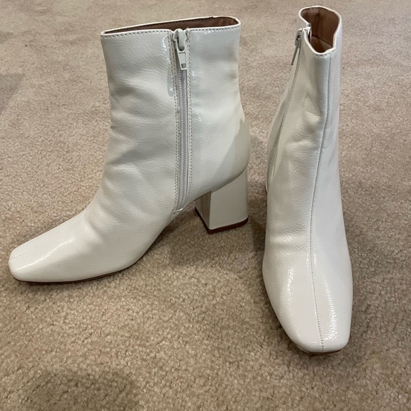 White booties - Picture 3 of 4